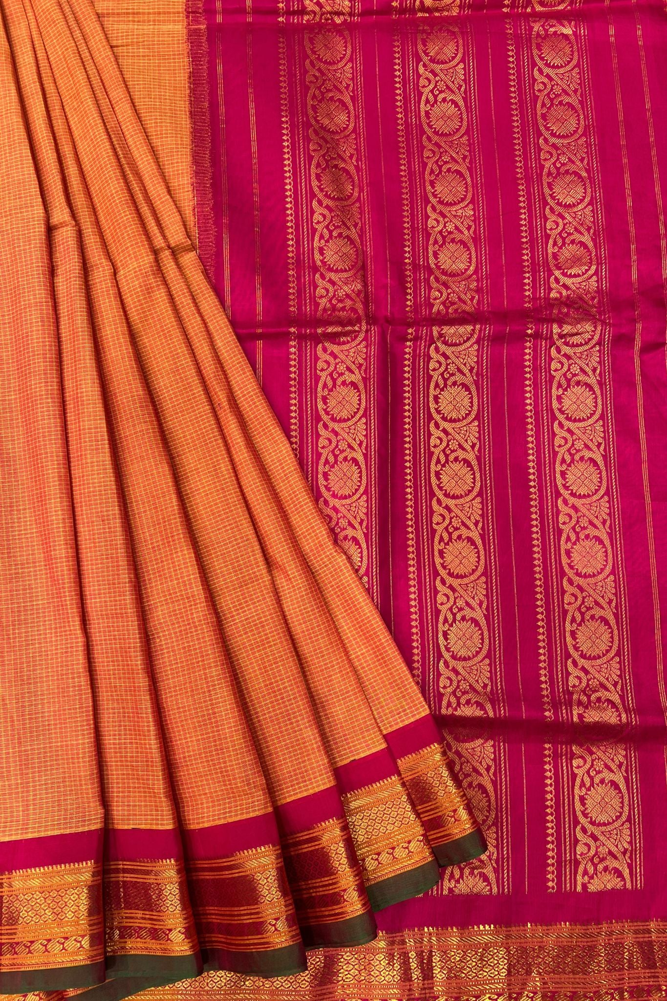 Vibrant Cotton Gadwal Handloom Saree – Orange & Pink with Zari Work