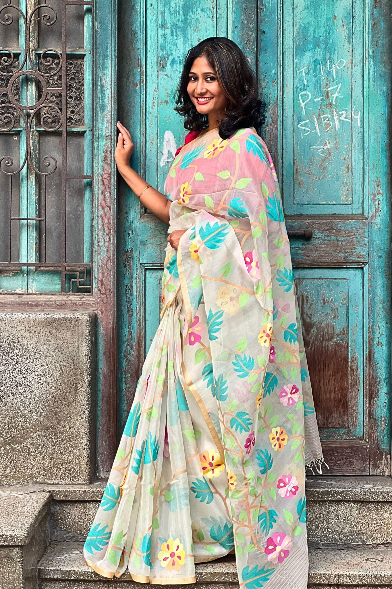 Muslin Jamdani Saree
