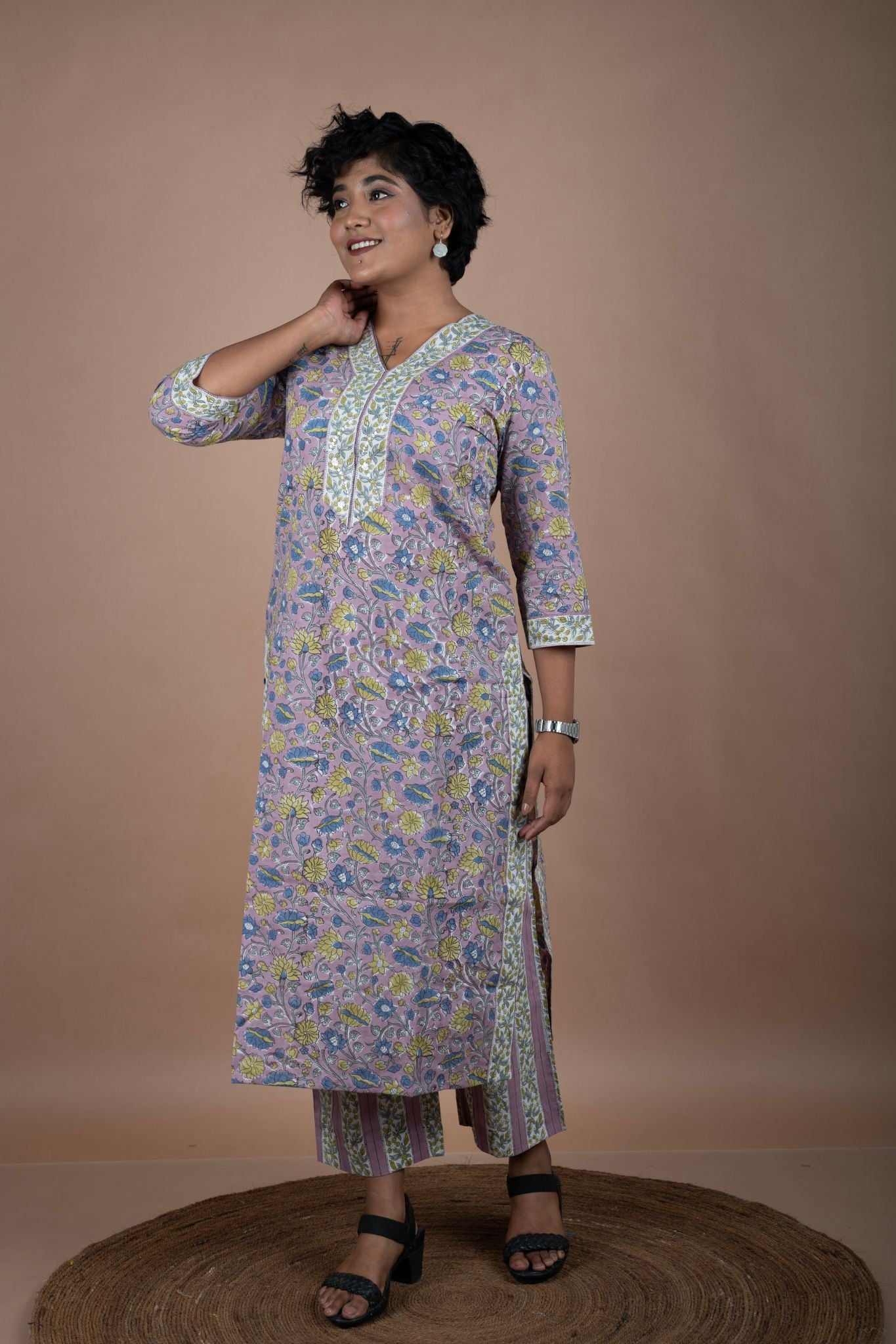 Mauve Floral Kurta & Pant Set