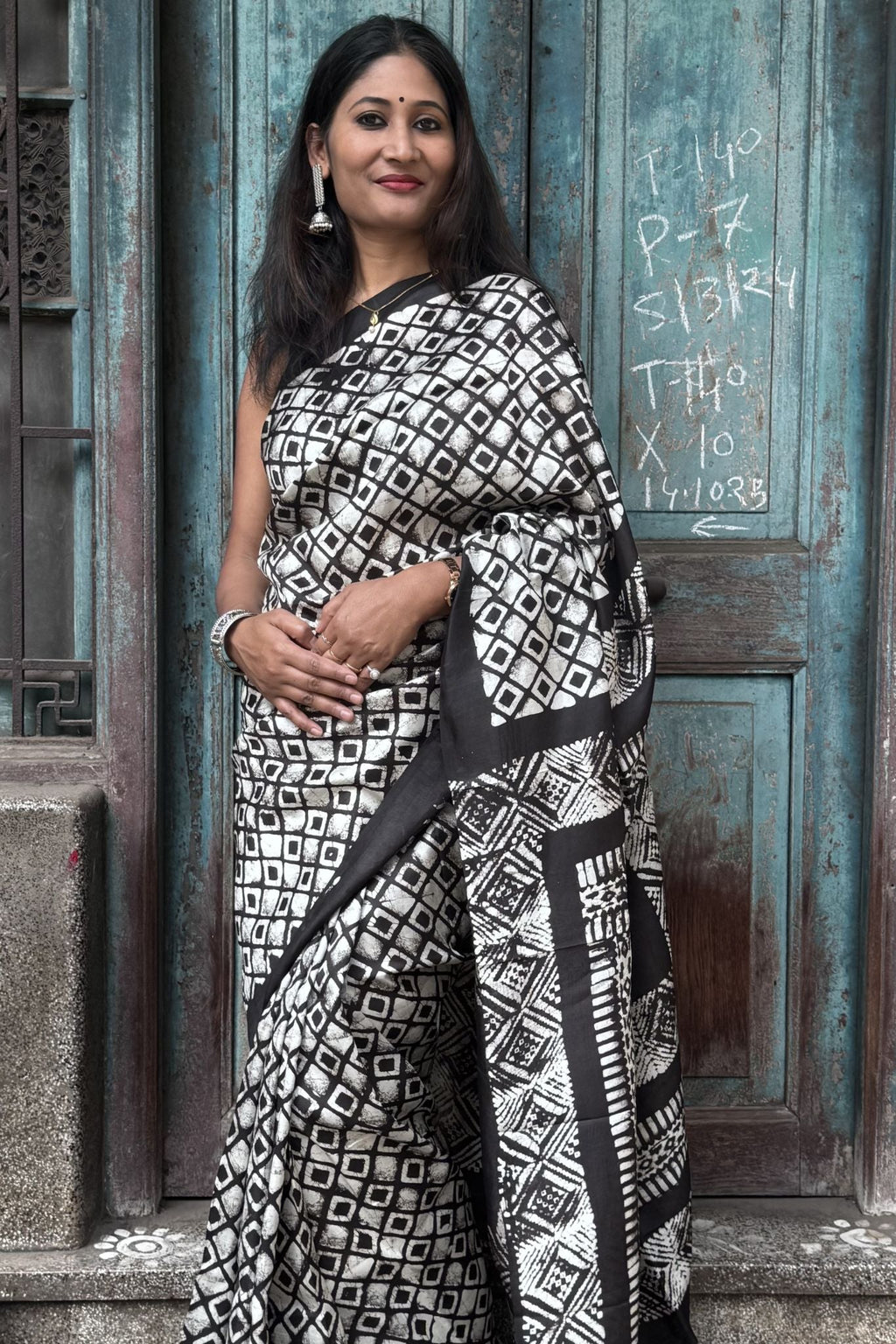 Handwoven Mulberry Silk Batik Saree with Geometric Pallu