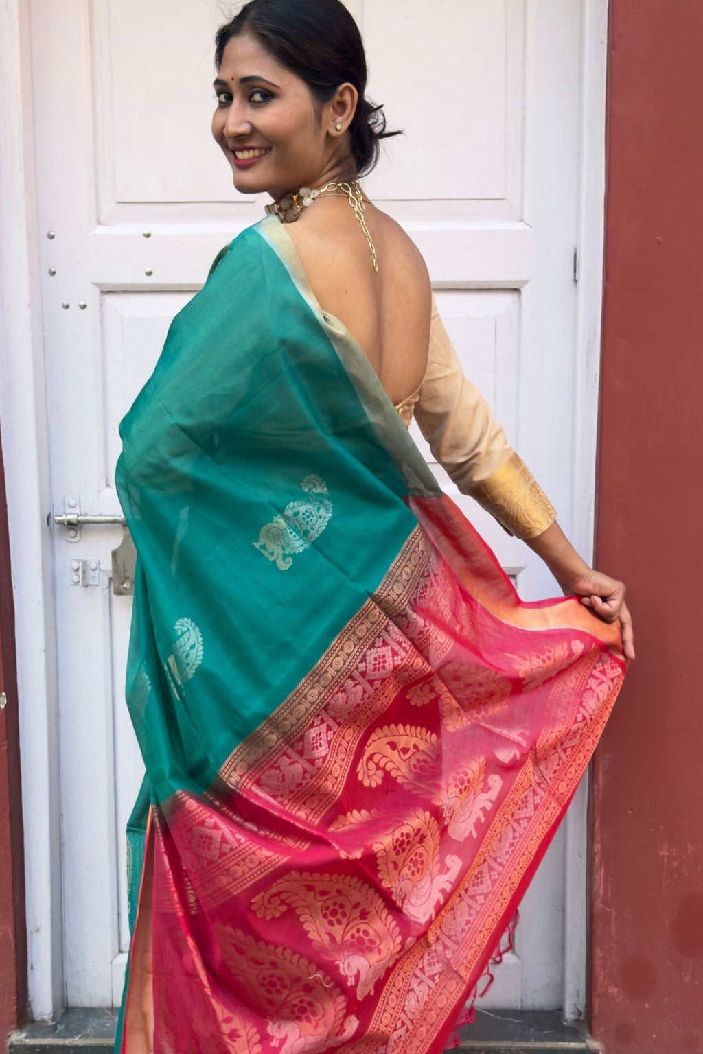 Green Cotton Silk Handwoven Saree with Red Pallu