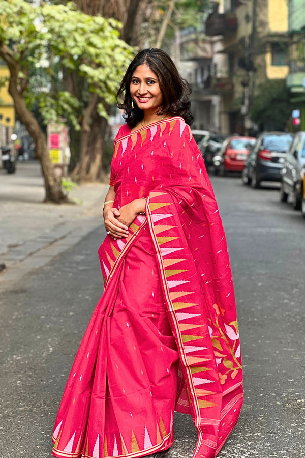 Red Handloom Cotton Saree | Premium Handwoven Cotton Saree